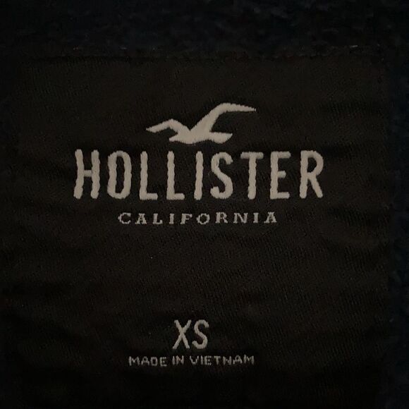 Hollister Navy Sweatshirt - Picture 4 of 5